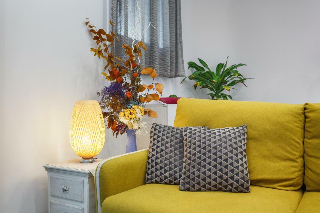 Beautiful Apartment 20 Minutes From City Center L’Hospitalet de Llobregat Zewnętrze zdjęcie