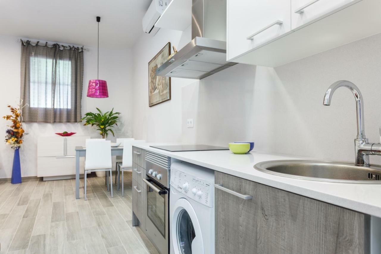 Beautiful Apartment 20 Minutes From City Center L’Hospitalet de Llobregat Zewnętrze zdjęcie