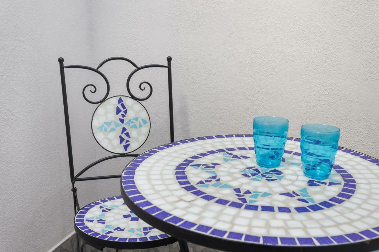 Beautiful Apartment 20 Minutes From City Center L’Hospitalet de Llobregat Zewnętrze zdjęcie